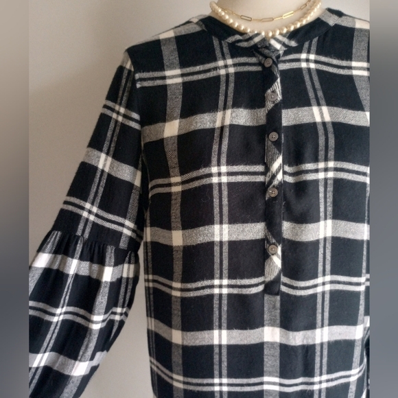 Talbots Tops - Talbots Flannel Lantern Sleeve Black White Rayon Popover Top Tunic Size Medium